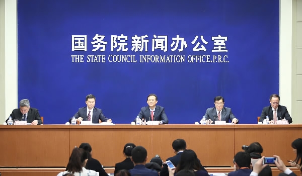 CSRC takes questions from reporters at at SCIO, February 26, 2017. [Photo: SCIO]