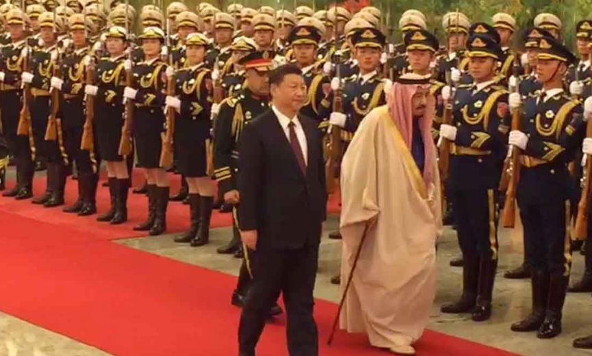 Chinese President Xi Jinping (L) welcomes visiting Saudi King Salman bin Abdulaziz Al Saud in Beijing, capital of China, March 16, 2017. [Screenshot: China Plus]
