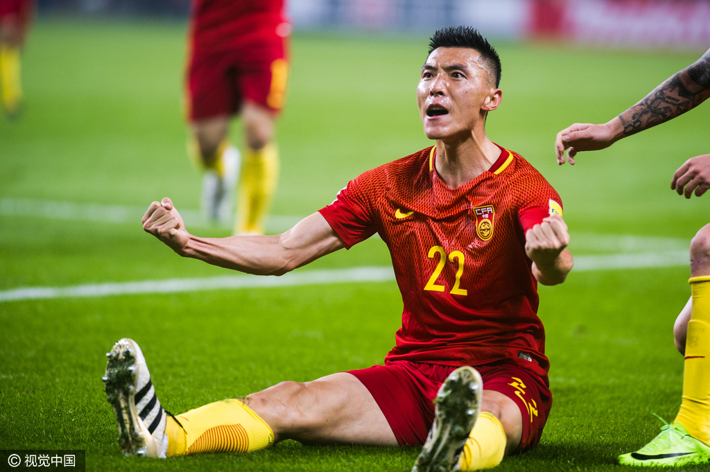 Chinese striker Yu Dabao celebrates for the goal. China beat South Korea by 1:0 in the 2018 AFC FIFA World Cup qualifier, at Helong Stadium in Changsa, central China's Hunan province, March 23, 2017. [Photo: VCG]