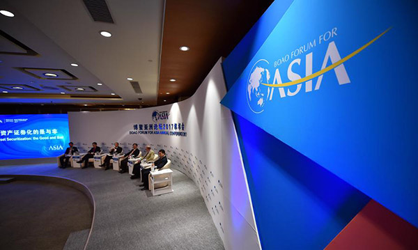 Delegates speak at the Boao Forum for Asia in Hainan Province on March 24, 2017. [Photo: Xinhua]
