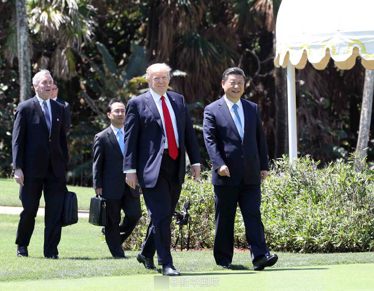 Chinese President Xi Jinping (R, Front) and his U.S. counterpart Donald Trump (L, Front) take a walk to further discuss bilateral cooperation issues in the Mar-a-Lago resort in Florida, the United States, April 7, 2017. The two leaders held their second round of talks here on Friday. [Photo:Xinhua]