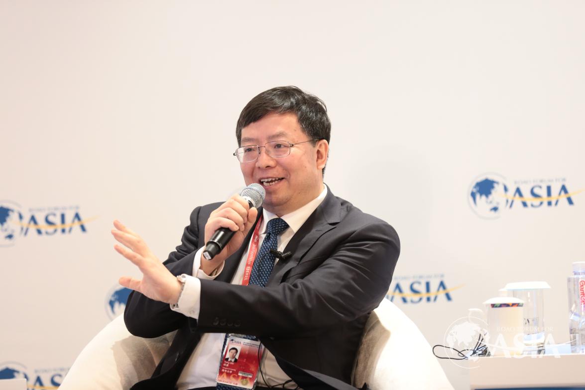 Qiu Yong, President of Tsinghua University, speaks at the Future of Education session of the Boao Forum for Asia (BFA) Annual Conference 2017 in Boao, south China's Hainan province, March 23, 2017. [Photo: boaoforum.org]