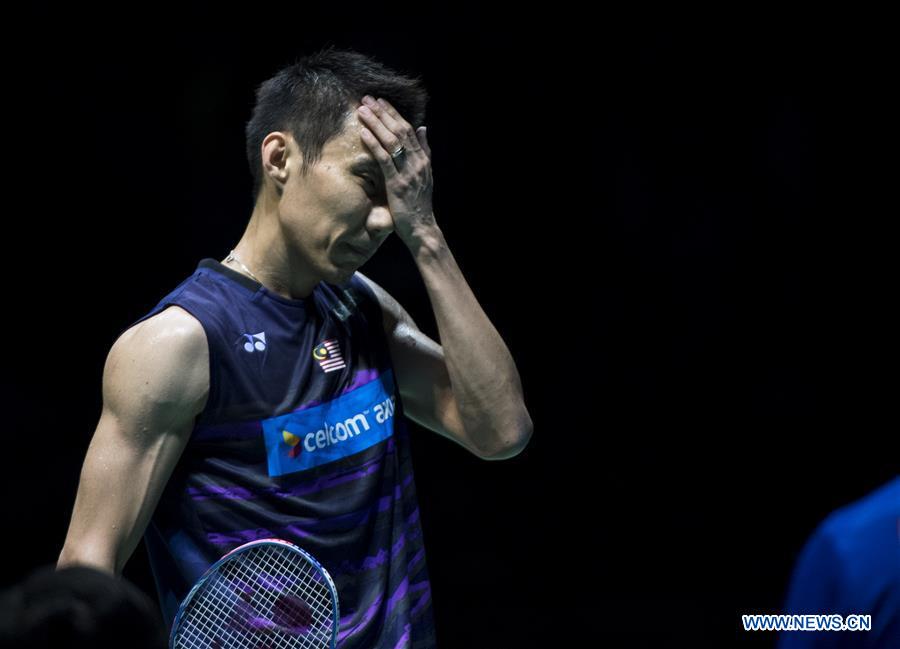 Lee Chong Wei of Malaysia reacts during the men's singles semifinal match against Lin Dan of China at the Badminton Asia Championships 2017 in Wuhan, capital of central China's Hubei Province, on April 29, 2017. Lin Dan won 2-0. [Photo: Xinhua]