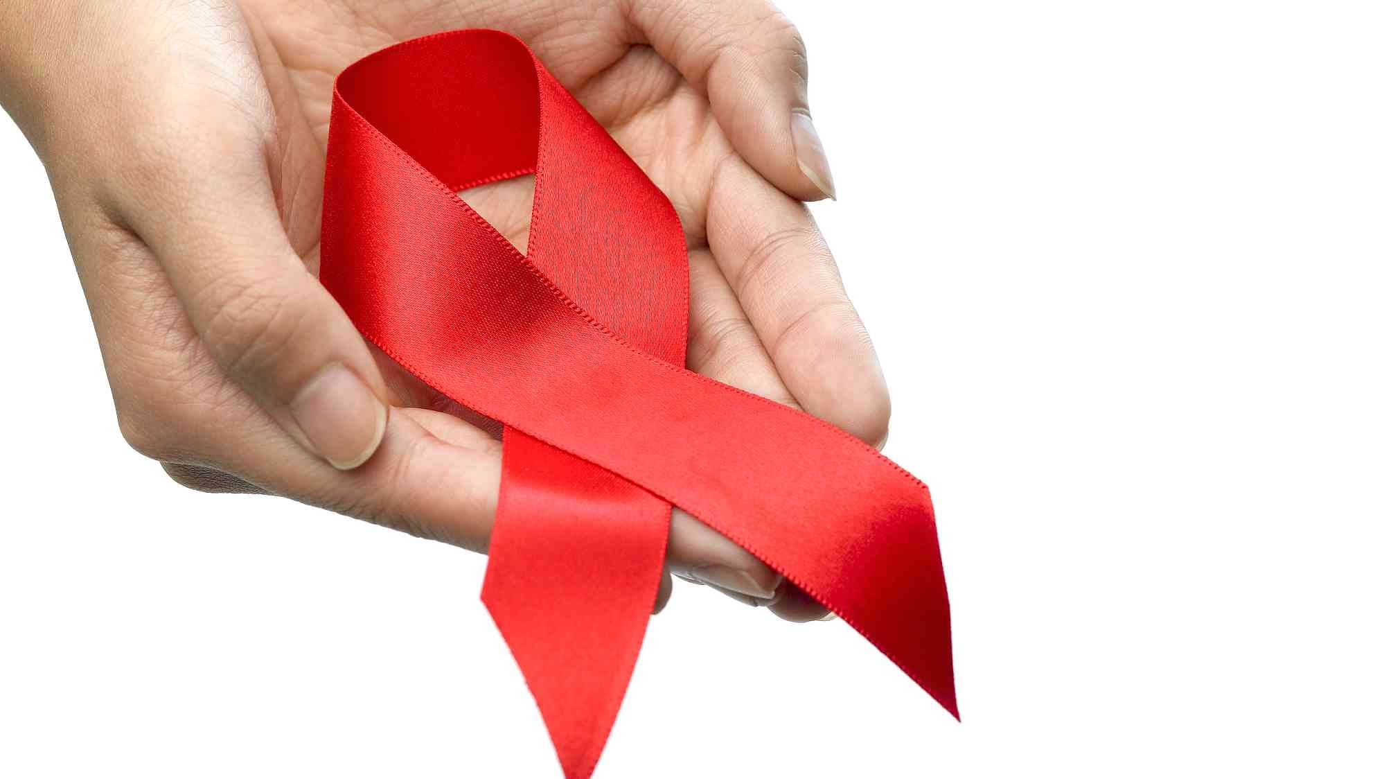 The life expectancy of people infected with human immunodeficiency virus (HIV) in Europe and the United States has been boosted by a decade since anti-AIDS drugs became available in the mid-1990s. [File photo: CGTN]