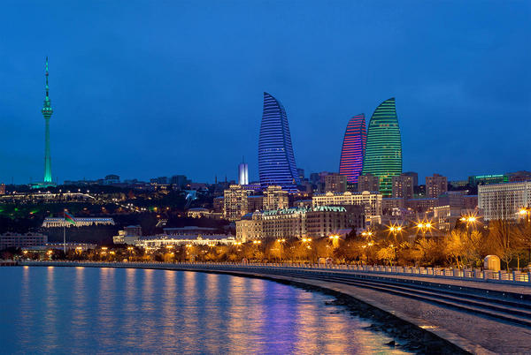 A photo shows the night view of Baku, Azerbaijan. A new report on tourism along the Belt and Road is suggesting tourism resources in the Middle East, Eastern Europe, as well as Western Asia are increasingly winning the hearts of Chinese tourists. [Photo: sohu.com]
