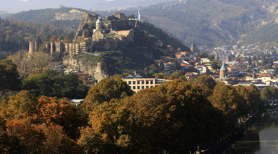Photo taken on Nov. 9, 2016 shows the ancient Narikala fortress overlooks the old part of Tbilisi, Georgia. Georgia boasts the highest annual growth rate among visits on TripAdvisor among the Belt and Road countries in 2016. [Photo: AP/Shakh Aivazov]
