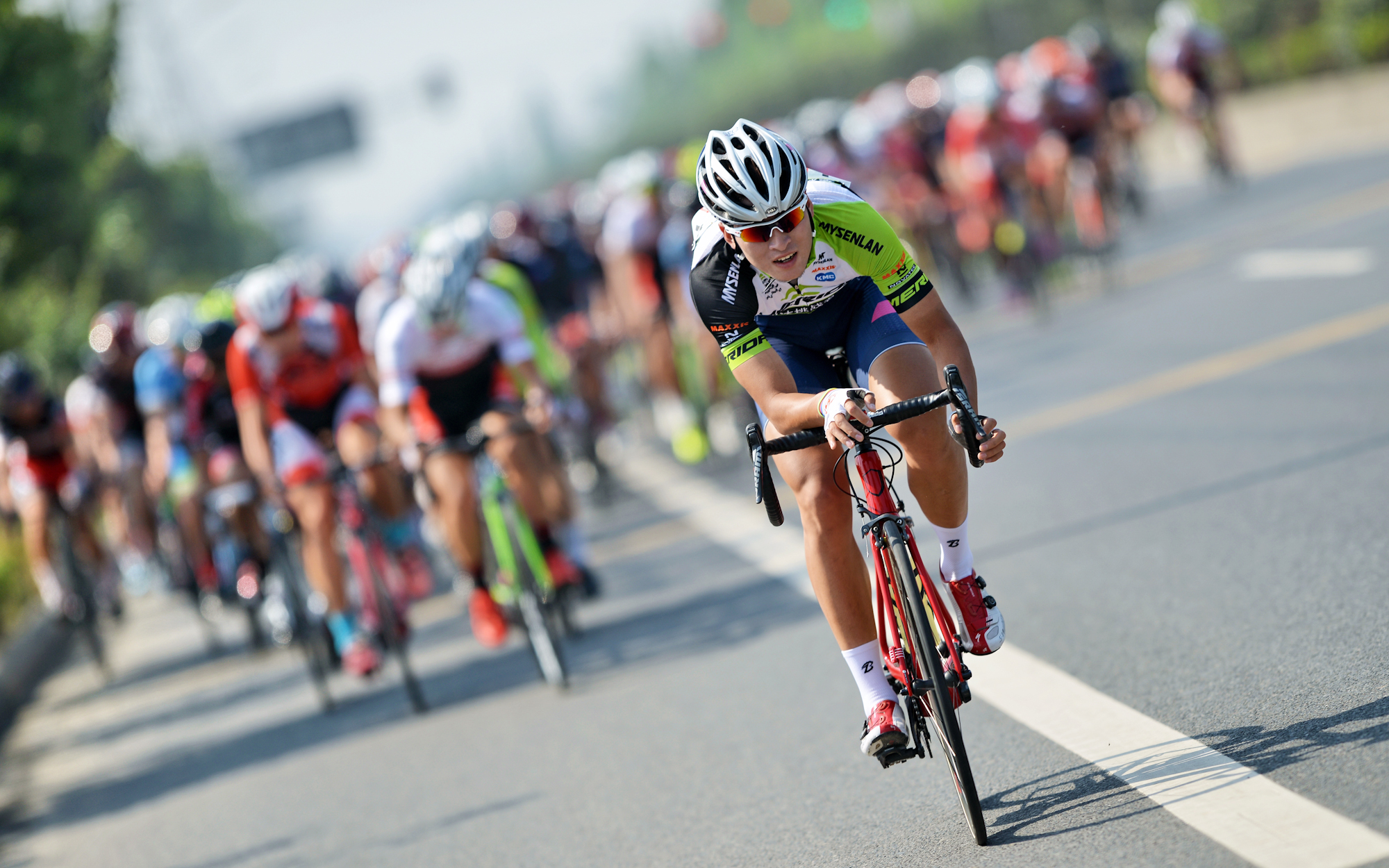 The 2017 Chinese Cycling League races kicks off on Friday May 26, in Mianzhu, southwest China's Sichuan Province. [Photo: Provided to China Plus]