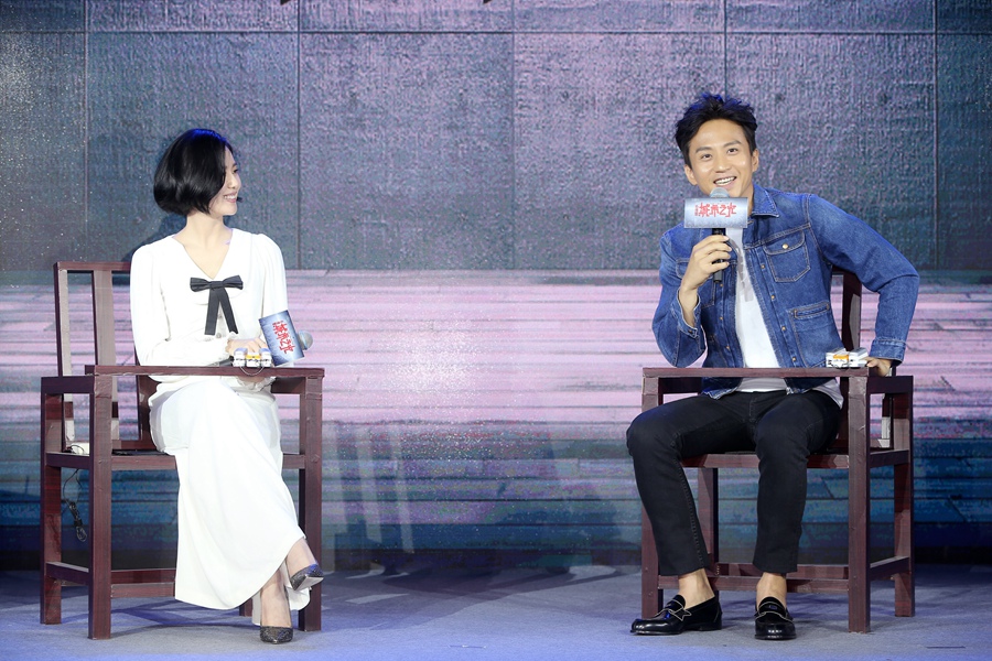 Actress Cecilia Liu (left) and actor Deng Chao attend a publicity event in Beijing held to announce the September 30 release date of a new Chinese suspense crime film ‘The Liquidator,’ on June 2, 2017. [Photo: China Plus]