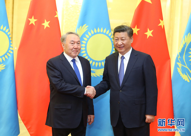 Chinese President Xi Jinping welcomes Kazakh President Nursultan Nazarbayev in Beijing during the Belt and Road Forum for International Cooperation on May 14, 2017. [File Photo: Xinhua]