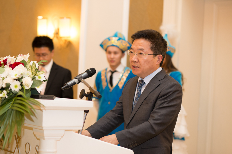 Hu Bangsheng, deputy director-general of China Radio International, attends the launch ceremony of a TV program featuring Silk Road stories and a a special edition of a Russian-language magazine in Astana on June 6, 2017. [Photo: China Plus/Wang Pei/Yue Wenliang]