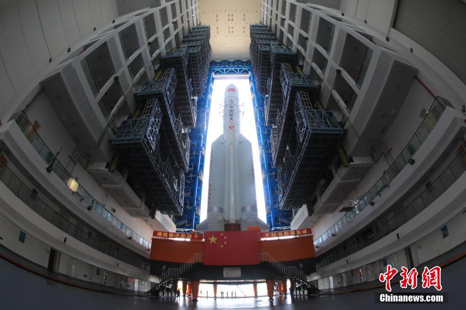 The Long March-5 Y2 carrier rocket [Photo: Xinhua]