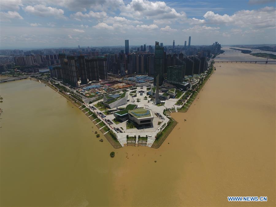 Photo taken on July 7, 2017 shows the Juzizhou Islet in Changsha, capital of central China's Hunan Province, July 7, 2017. As water receding, the water level of the Xiangjiang river Changsha section dropped below warning level (36 meters) on Friday morning.[Photo: Xinhua]