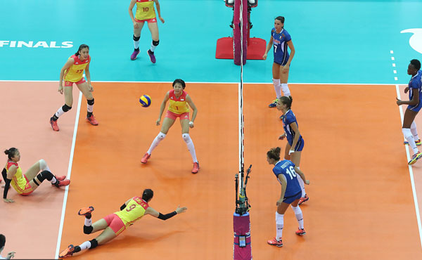 Italy sets up a final clash against Brazil in 2017 FIVB Grand Prix Finals in Nanjing, Jiangsu Province, after beating Chinese women’s national volleyball team 3-1 in a semifinal on August 5, 2017. [Photo: CFP]