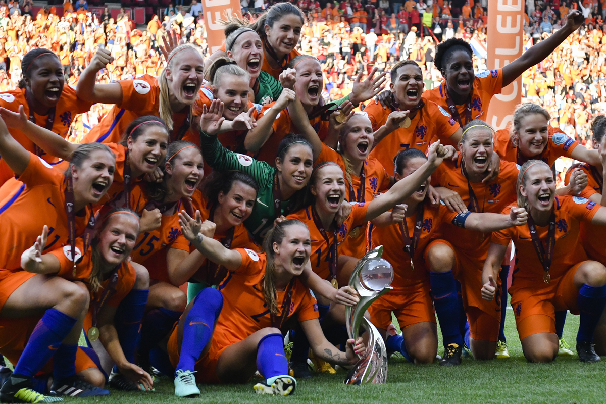 Players of the Netherlands celebrate with the trophy after defeating Denmark at the Women's Euro 2017 final soccer match in Enschede, the Netherlands, Sunday, Aug. 6, 2017. [Photo: AP]