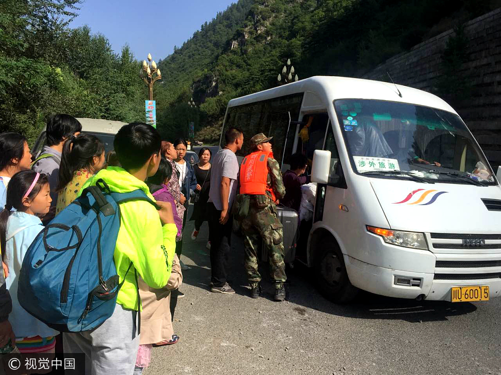 A total of 341 Taiwan tourists and personnel from 19 tour groups in Jiuzhaigou were safe. [Photo: VCG]