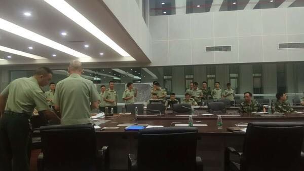 Military organizations held a meeting on Tuesday night for rescue operations after the deadly earthquake. [Photo: thepaper.cn]